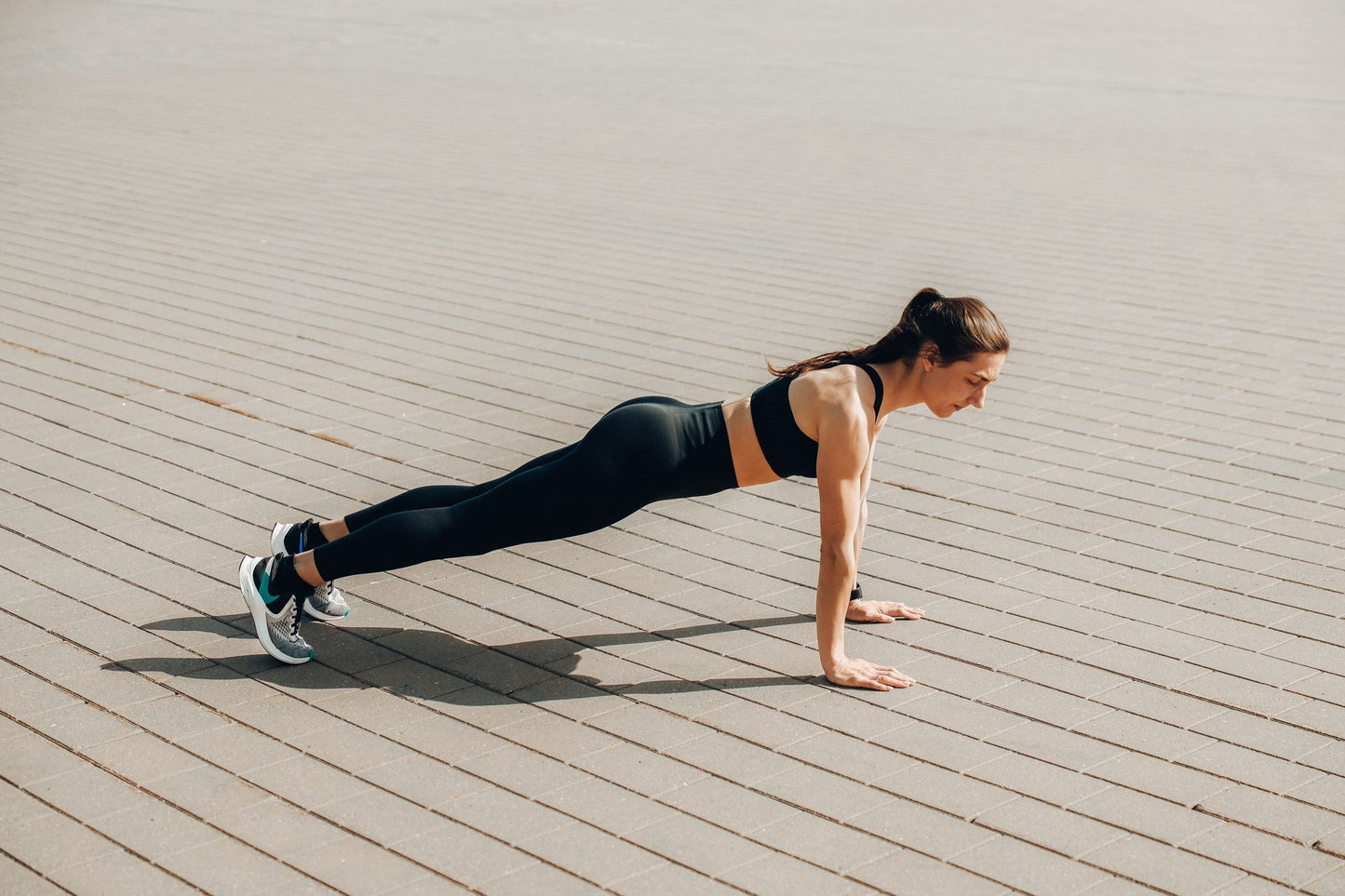 Lifestyle — Push Up Board With Accessories
