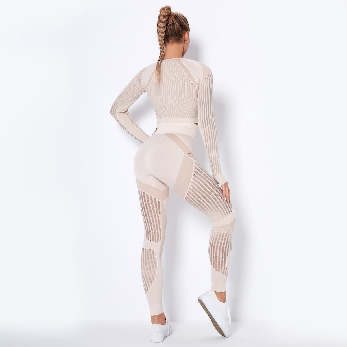 Seamless Knitted Absorbent Yoga Long-Sleeved Suit Yoga Wearsuit Aura Heaven